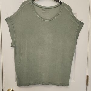 Cable & Gauge Sage Green Short Sleeve Top